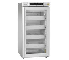 Produktfoto: GRAM Umluft-Kühlschrank BioCompact II RR 310 (218 Liter), außen Edelstahl